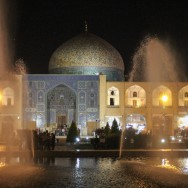 Naqsh-e Jahan Square at night, Lotfollah Mosque entrance